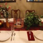 thanksgiving table decorations on a budget from Goodwill