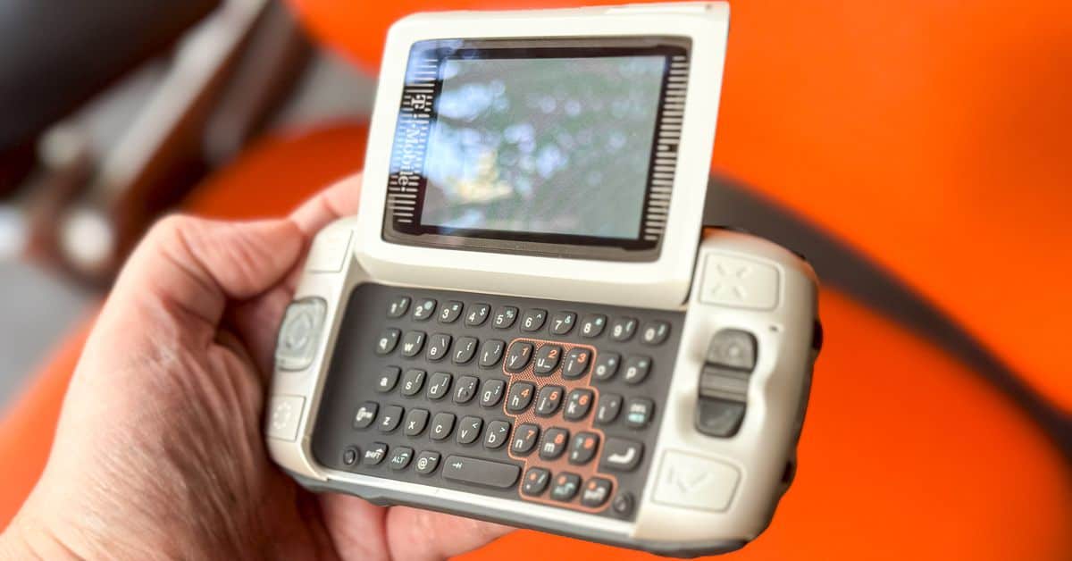 OMG! 27 Things We Loved Back in the 2000s That Are So Yesterday Cha