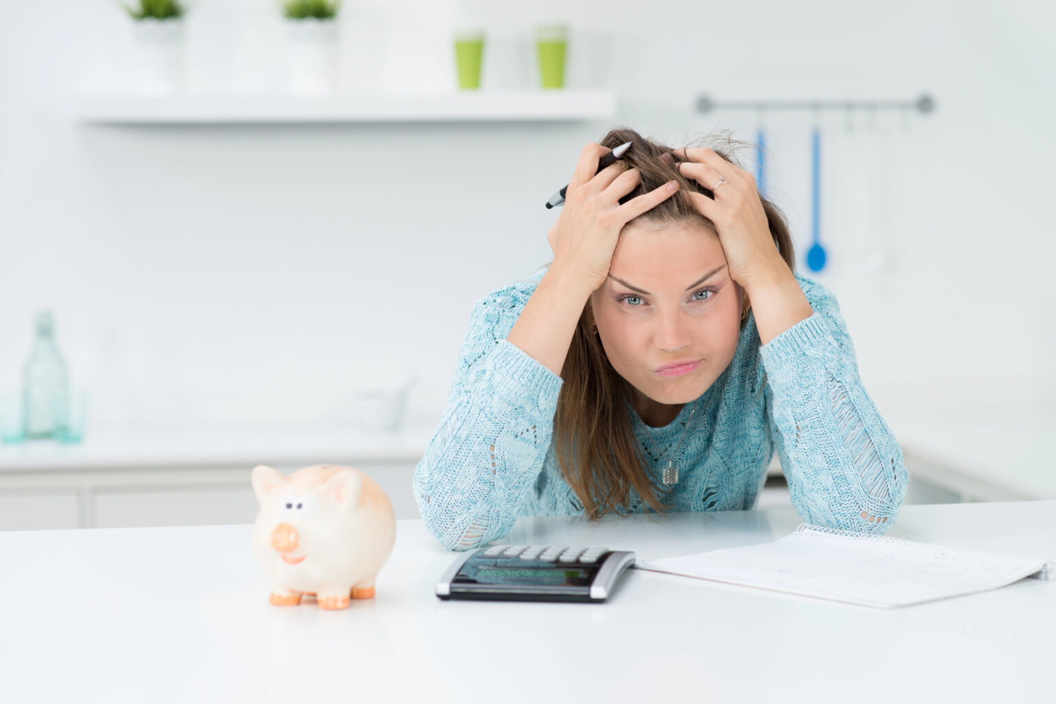 Money Collecting Problem Struggling to Save? 21 Costly Mistakes Keeping You Broke - Cha Ching Queen